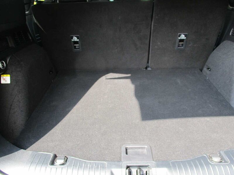 Ford Kuga ST-LINE X AHK schwenkbar+ Technol. -/Styling-/Fahrerassist. -/Winter II-Paket